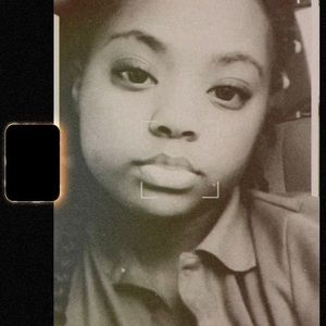 Meet your Posher, Destiny